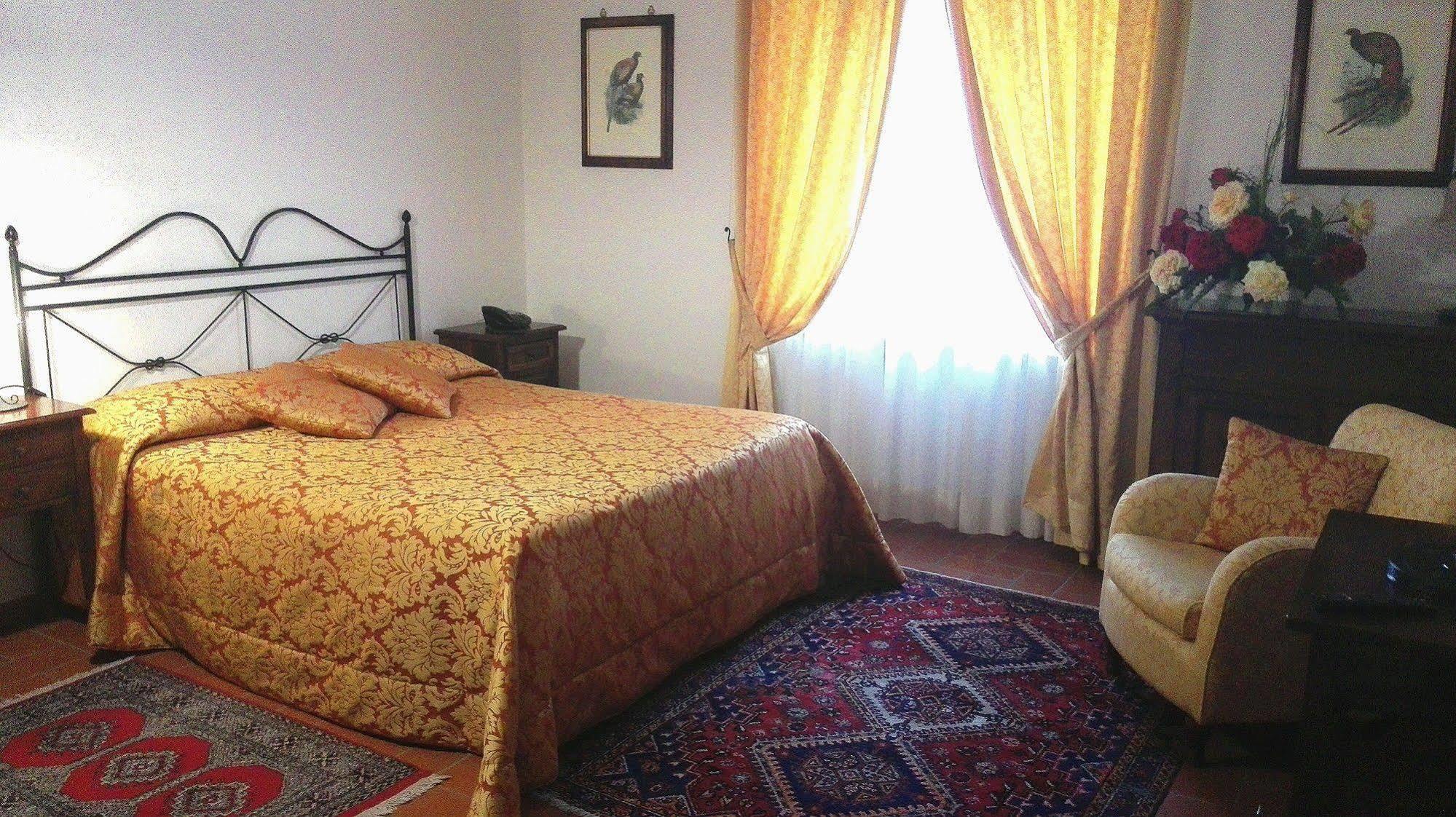Palazzo La Fenice Massa Marittima Eksteriør bilde